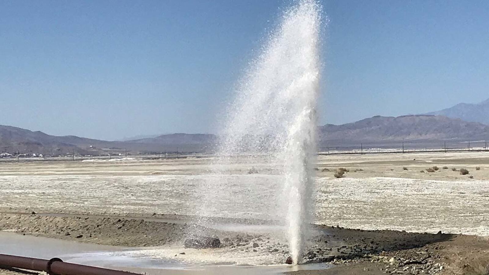 A strong earthquake rattled a large swath of Southern California and parts of Nevada on Thursday, rattling nerves on the July 4th holiday followed by a swarm of aftershocks. (AP Photo/Matt Hartman)