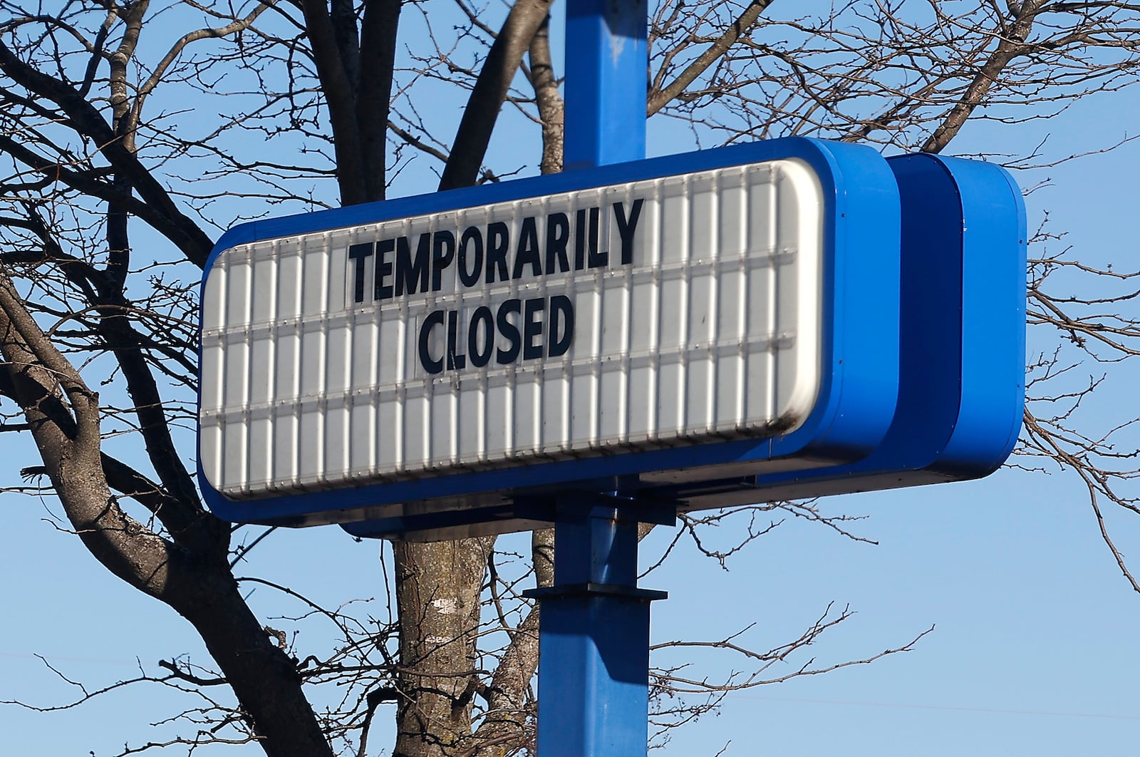 The White Castle at 1901 North Bechtle Ave. Thursday, Feb. 2, 2023, says temporarily closed after a fire late last year, but the restaurant will not reopen, officials confirmed. BILL LACKEY/STAFF