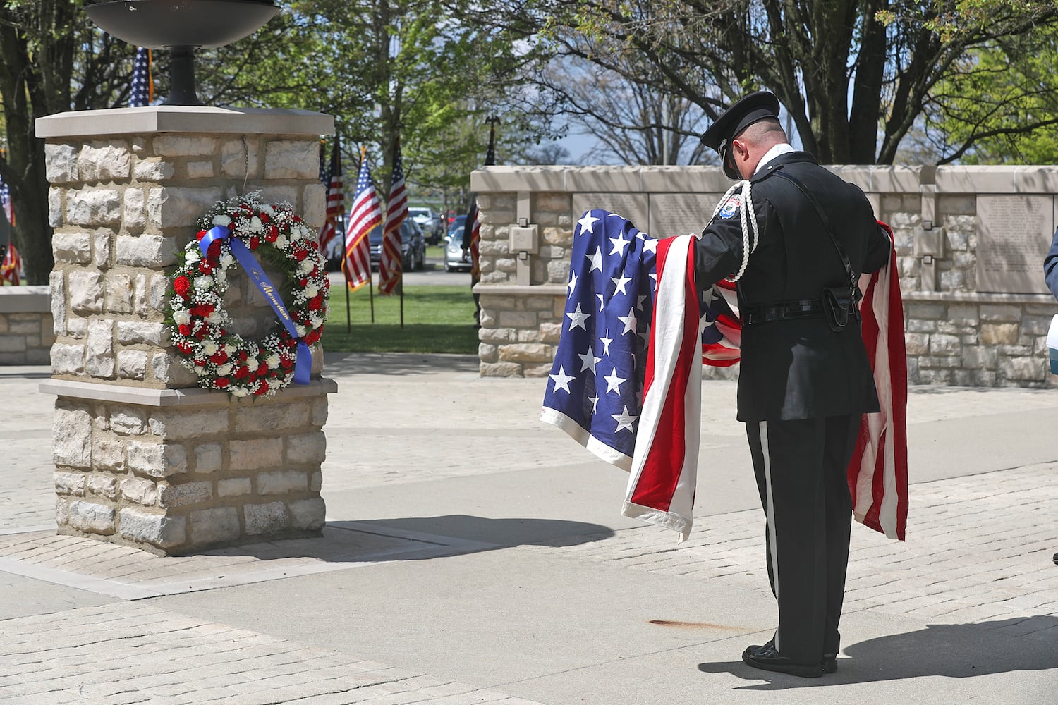 050523 Police Memorial SNS