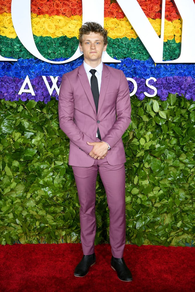 tony awards red carpet