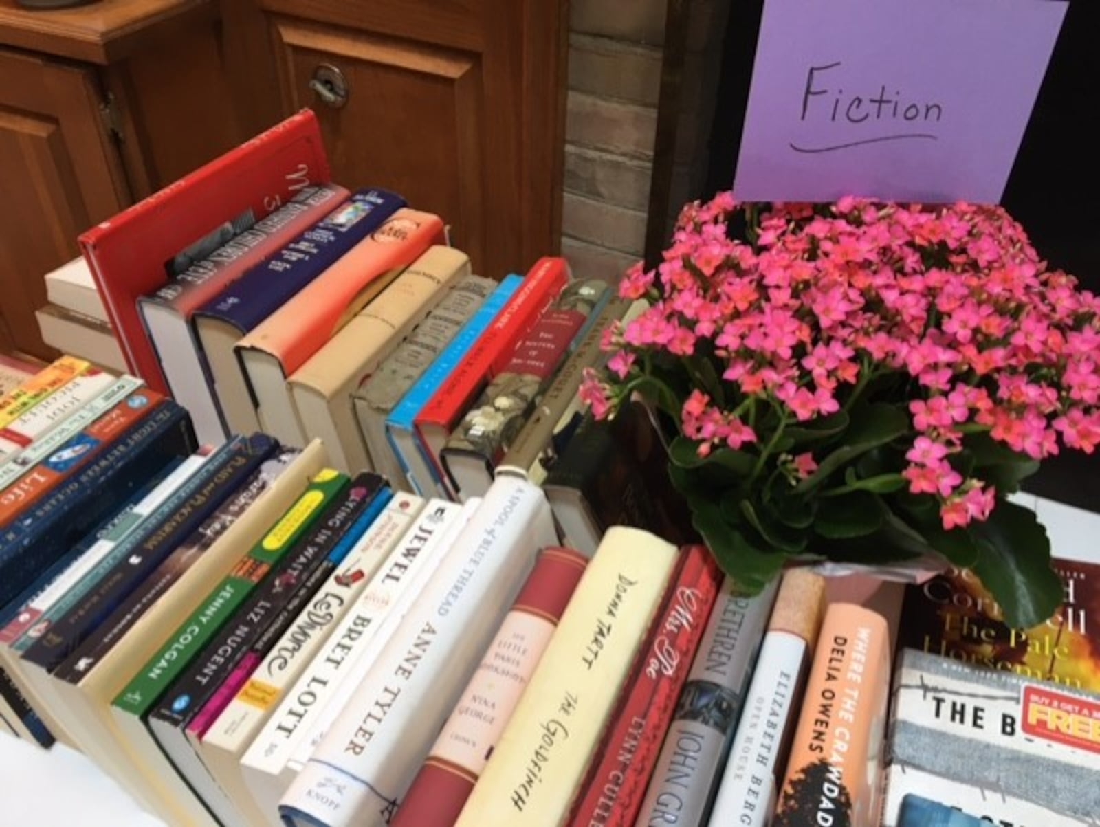 It’s best to separate fiction from non-fiction at a Book Swap. Photo by Staff writer Meredith Moss.