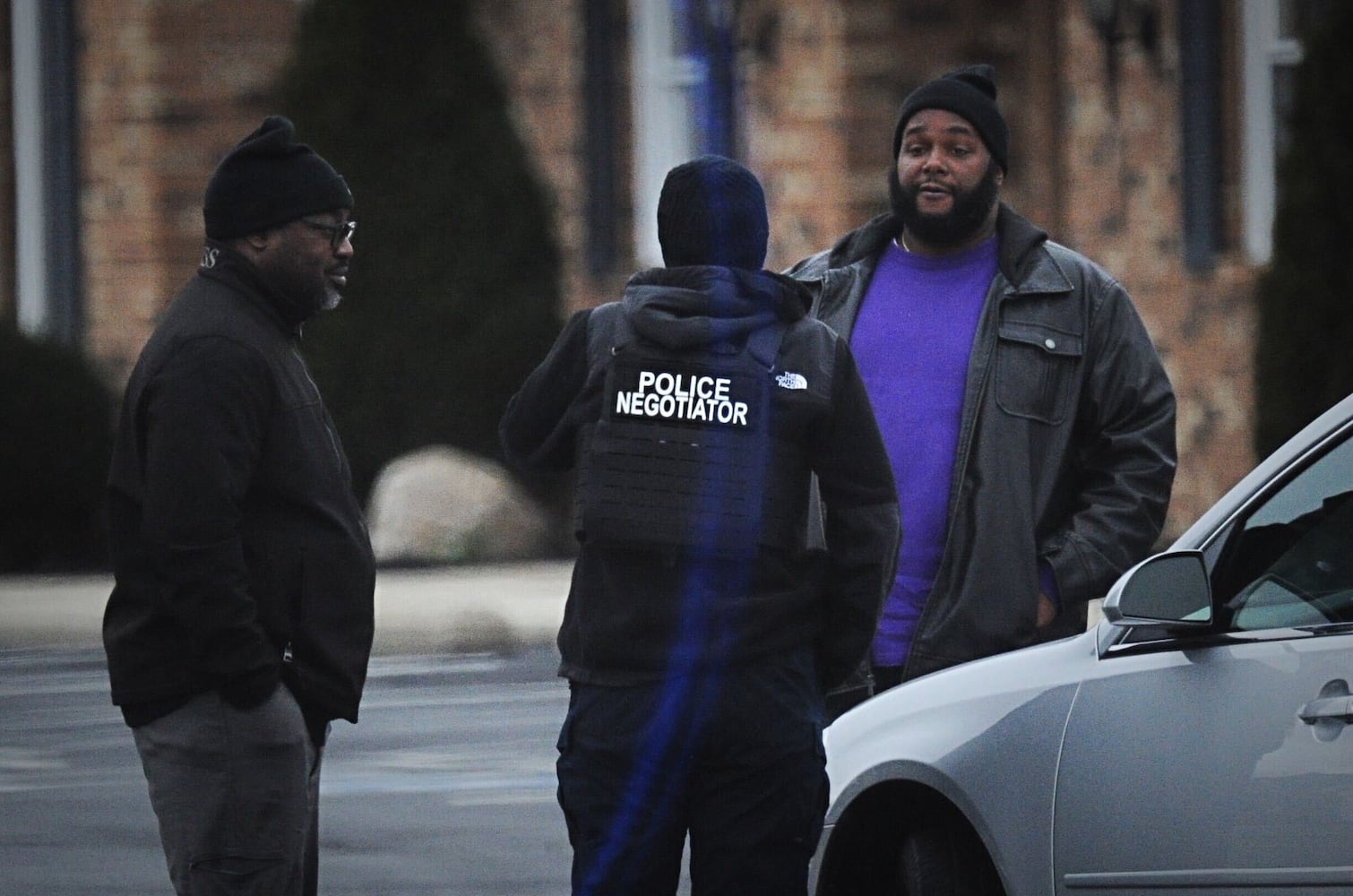 PHOTOS: Neighborhood blocked off after reported shots fired in Springfield