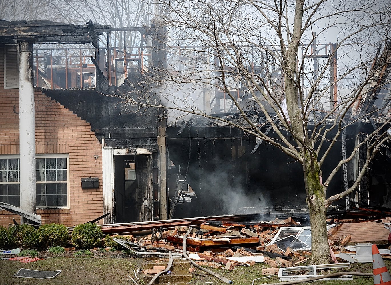 Apartment explosion in Springfield