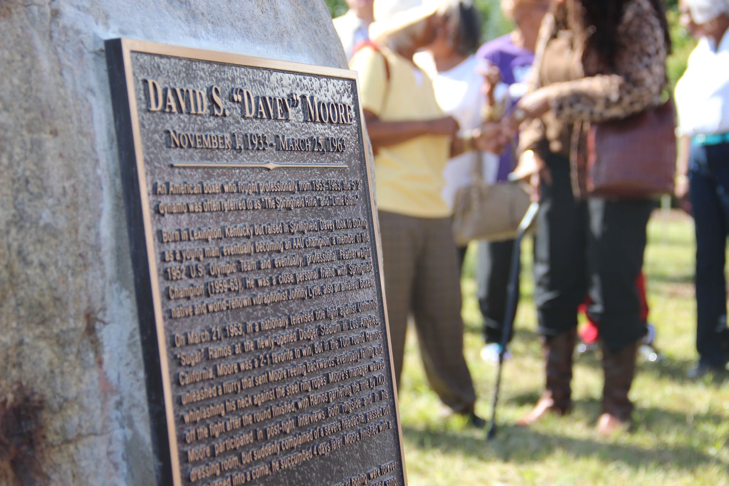 Davey Moore statue unveiled