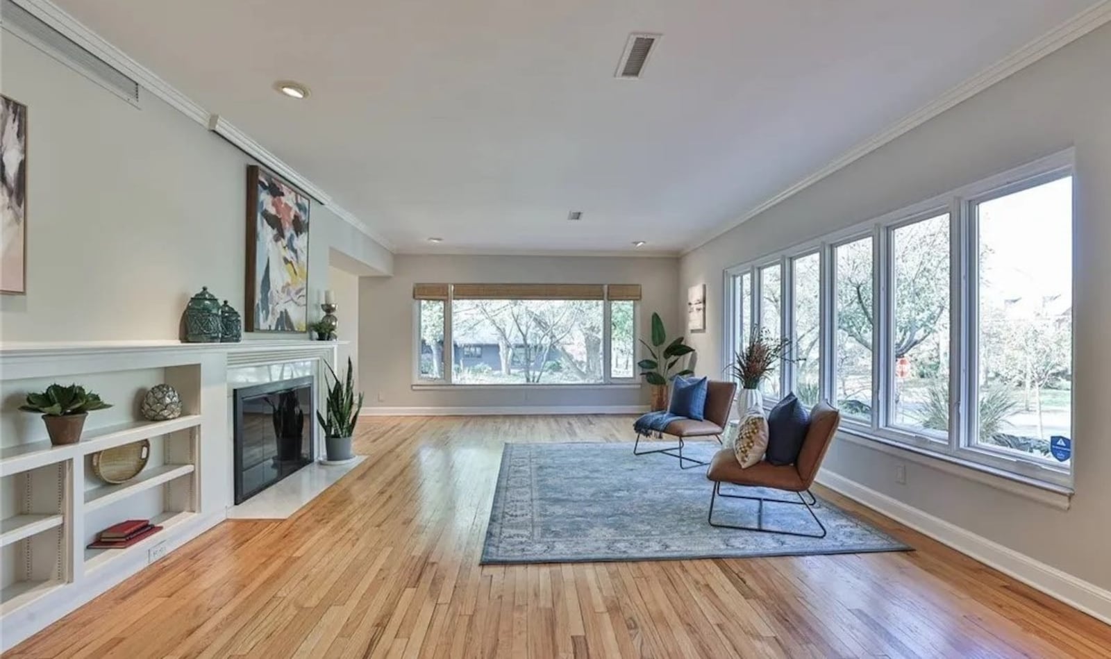 Nestled within an Oakwood tree-lined boulevard, the brick tri-level at 400 E. Schantz Drive has 2,782 square feet of living space. It is listed for $540,000 by Sibcy Cline Realtors. CONTRIBUTED