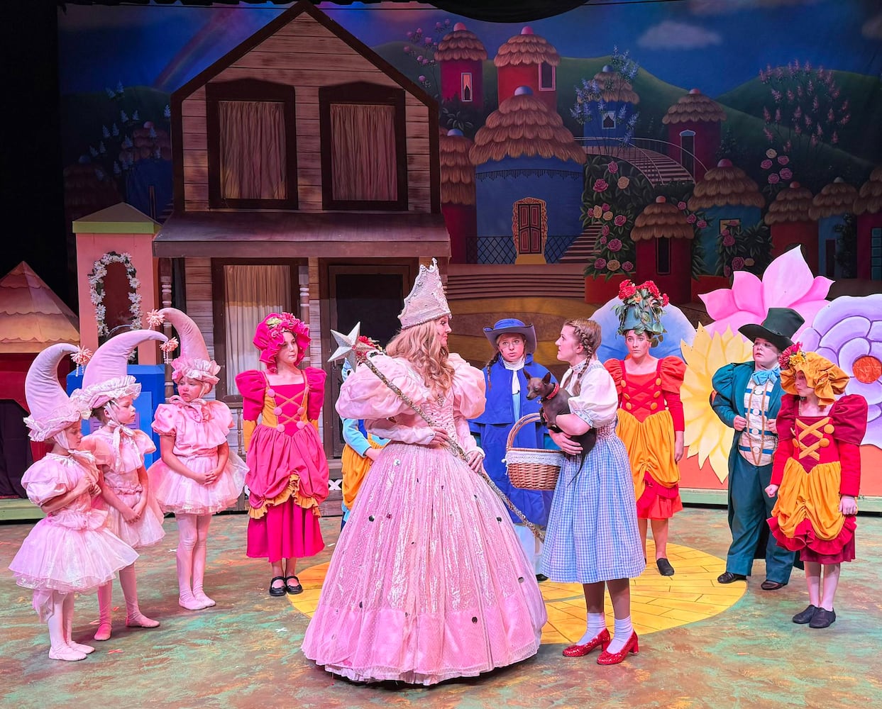 La Comedia's production of 'The Wizard of Oz'