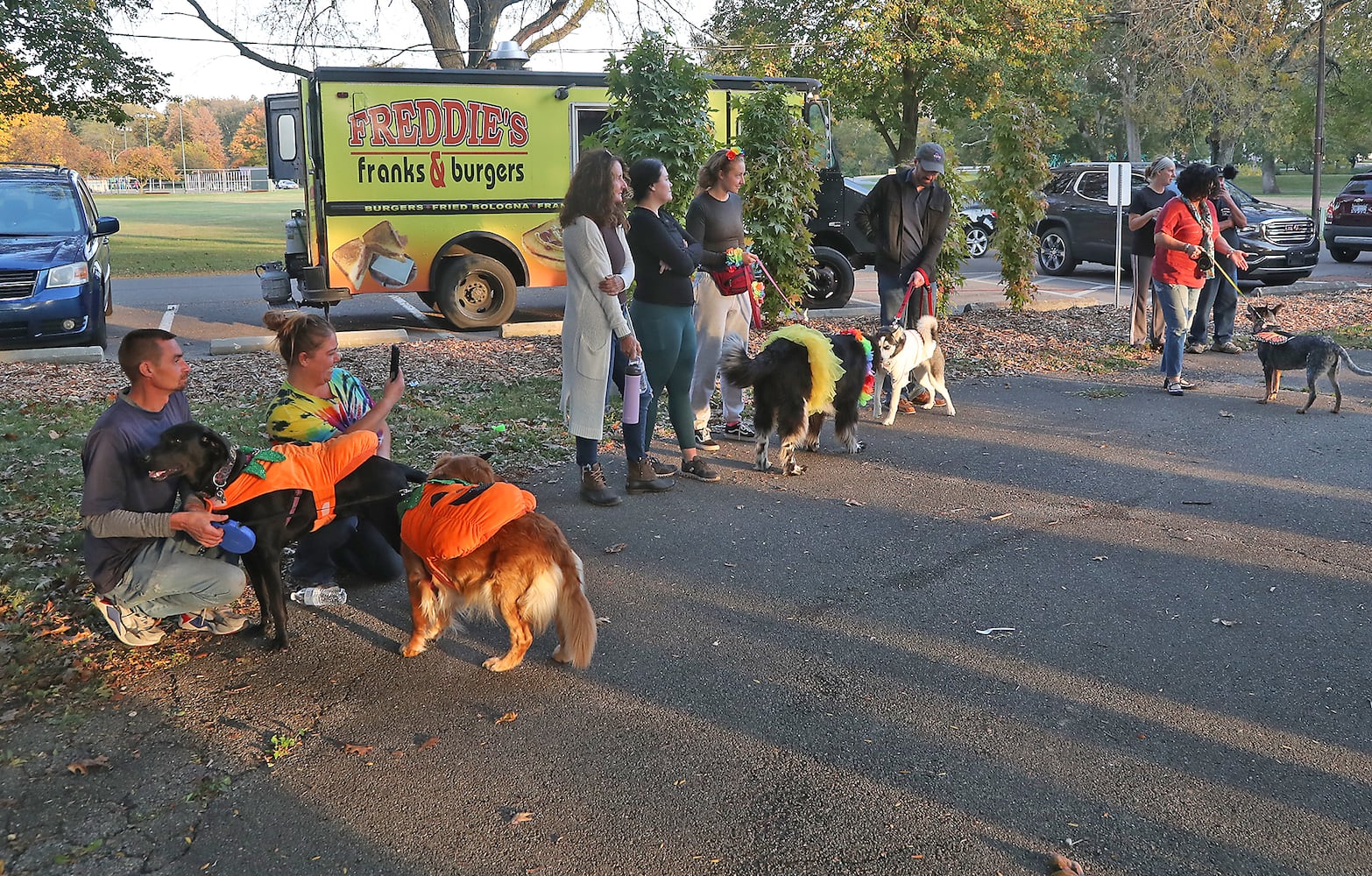 Yappy Howl-o-ween SNS