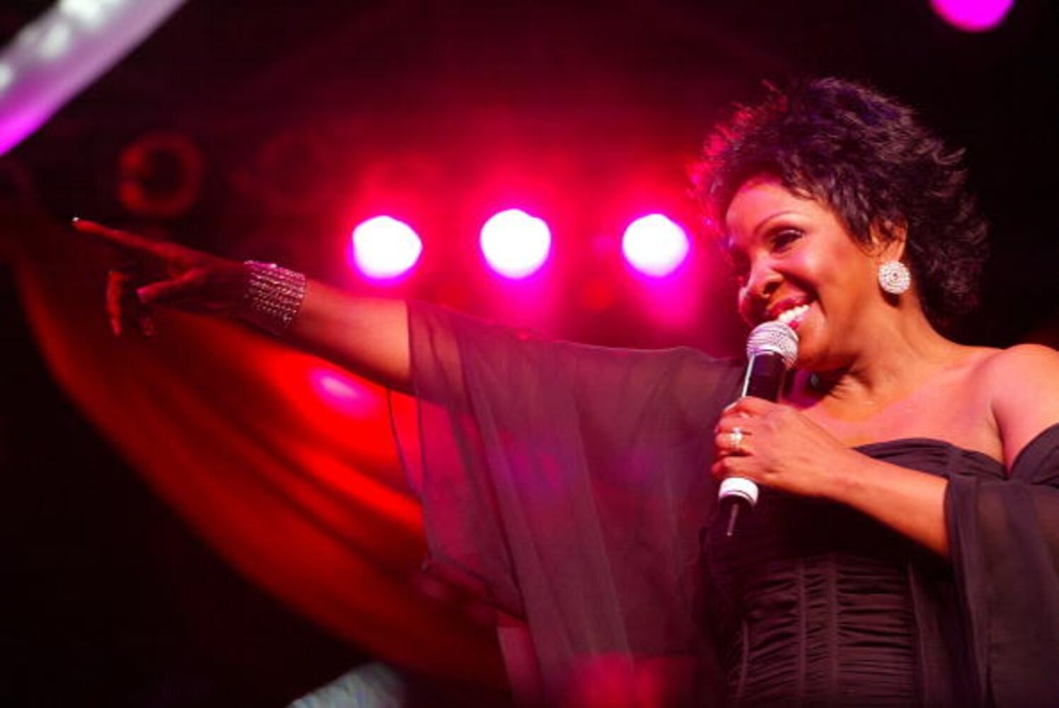 Photos: Gladys Knight through the years