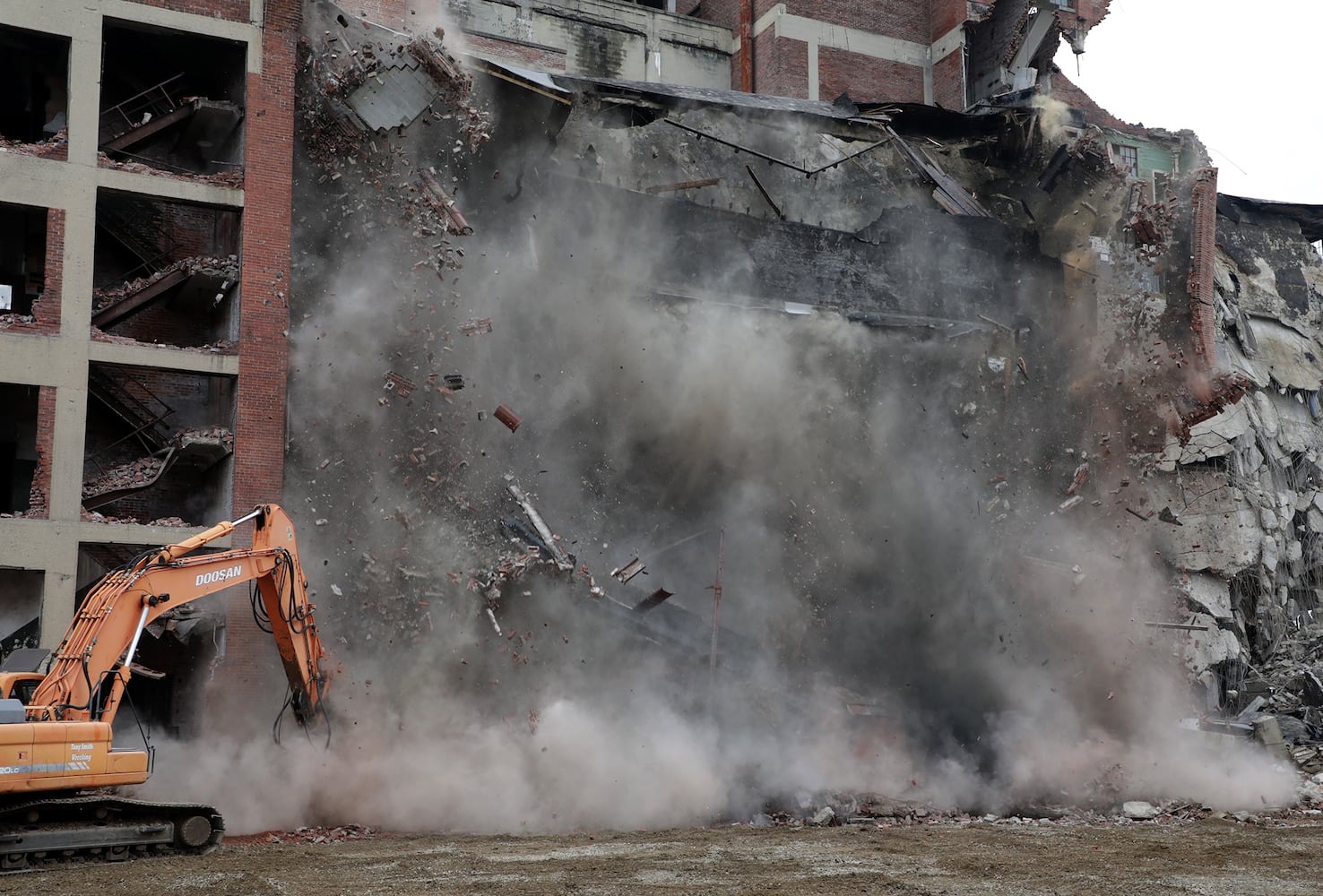 PHOTOS: Crowell-Collier Building Demolition