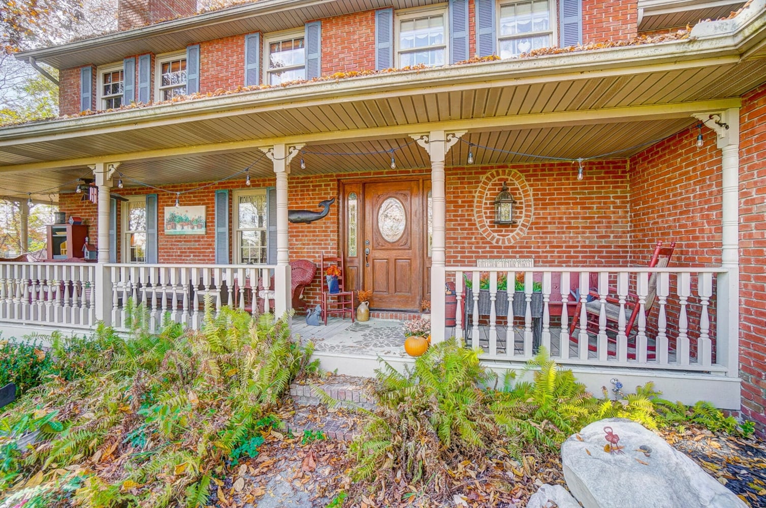 PHOTOS: Springfield-area home on 2.5 acres near golf course listed