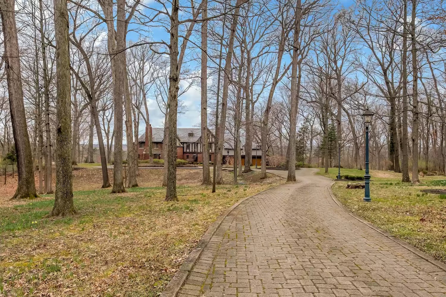 PHOTOS: $2M luxury home on the market in Springfield