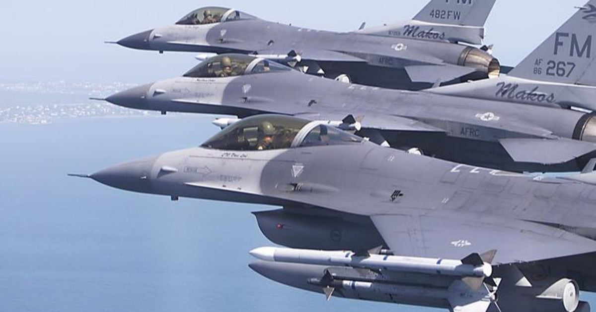 Military jets flying over Florida spark concerns from social media